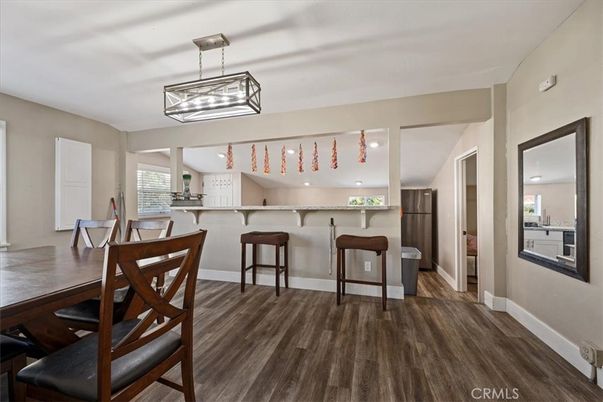 Dining room, Interior, Kitchen, Pendant Lights, Recessed Lighting, Wood Texture Flooring