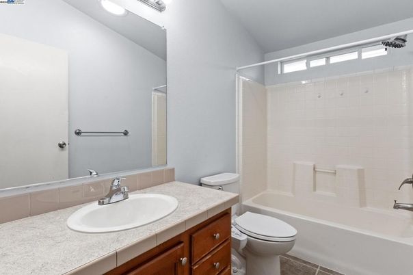 Bathroom, Interior, Recessed Lighting, Tile Countertops