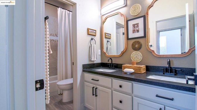Bathroom, Dual Sink Vanities, Interior, Wood Texture Flooring