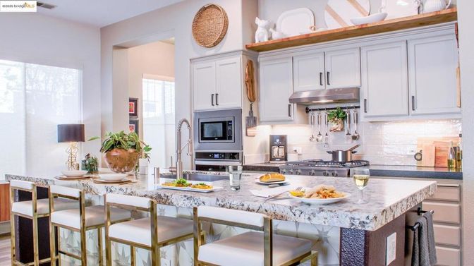 Interior, Kitchen, Stainless Steel Appliances