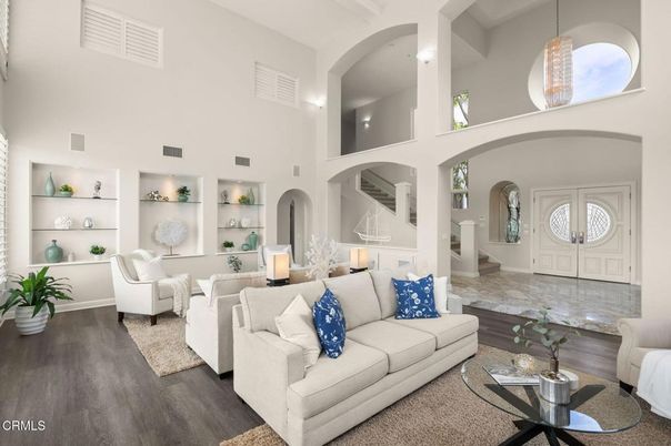 Interior, Living room, Pendant Lights, Wood Texture Flooring