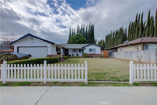 Attached, Backyard, Exterior, Facade, Ranch