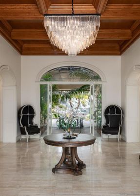 Chandelier, Interior, Wooden Beams, Wooden Ceilings