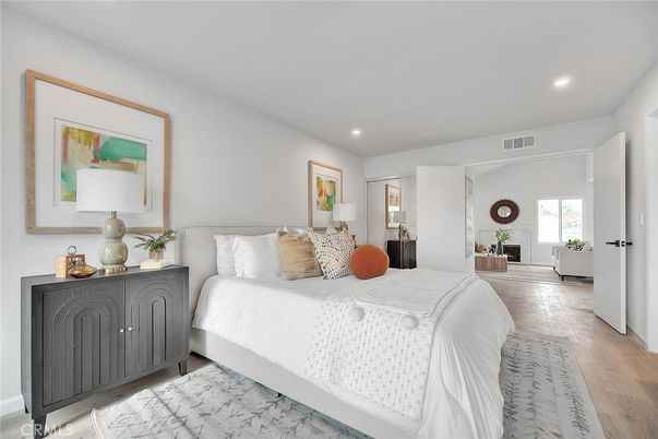 Bedroom, Fireplace, Interior, Recessed Lighting, Wood Texture Flooring