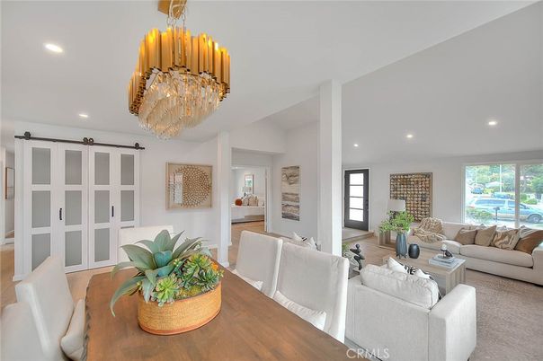 Chandelier, Dining room, Interior, Living room, Recessed Lighting