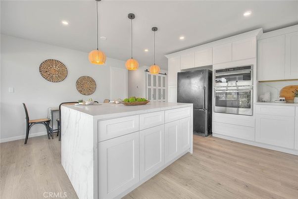 Interior, Kitchen, Pendant Lights, Recessed Lighting, Wood Texture Flooring