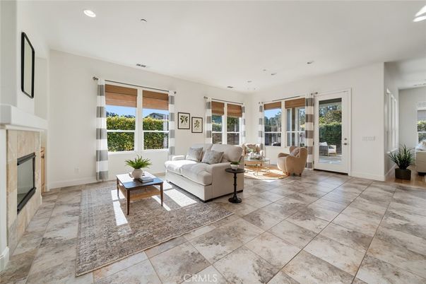 Fireplace, Interior, Living room, Recessed Lighting