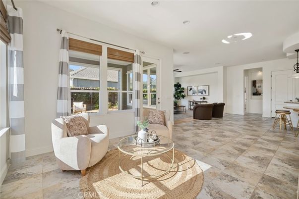 Interior, Living room, Pendant Lights, Recessed Lighting