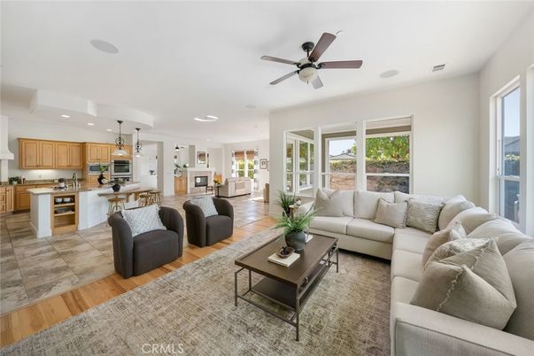 Dining room, Interior, Kitchen, Living room, Pendant Lights, Recessed Lighting, Wood Texture Flooring