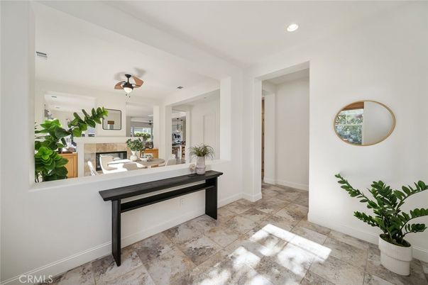 Fireplace, Interior, Recessed Lighting