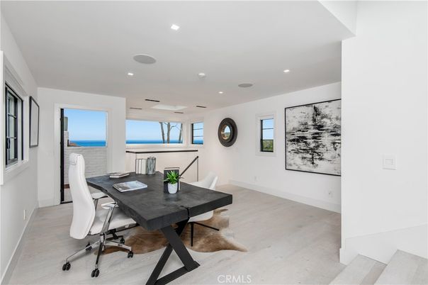 Home Office, Interior, Recessed Lighting, Water, Wood Texture Flooring