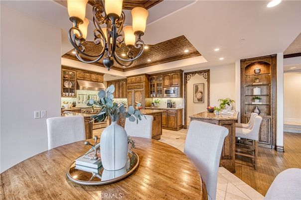 Chandelier, Dining room, Interior, Kitchen, Recessed Lighting, Wood Texture Flooring