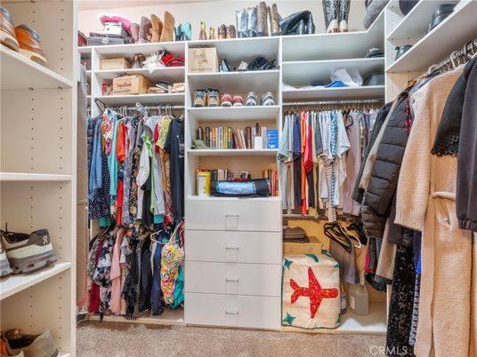 Interior, Walk-in Closets