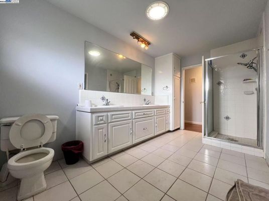Bathroom, Dual Sink Vanities, Glass Shower, Interior