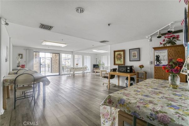 Dining room, Interior, Wood Texture Flooring