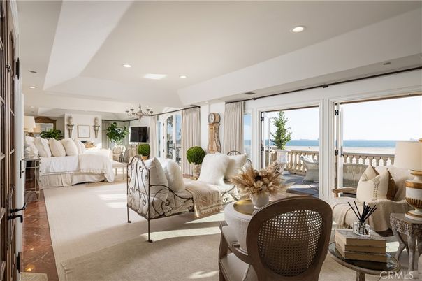 Bedroom, Interior, Recessed Lighting, Water