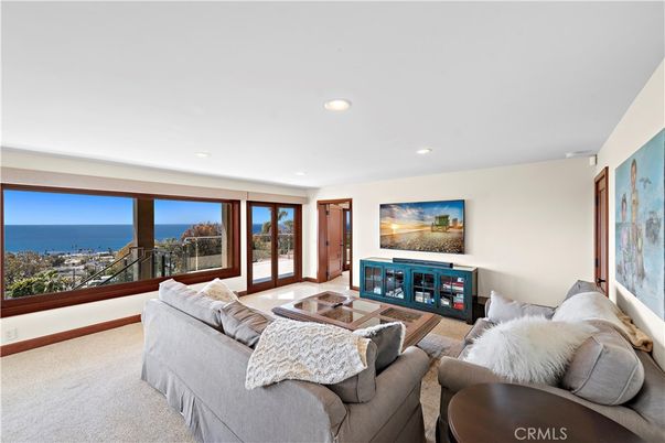 Interior, Living room, Recessed Lighting, Water
