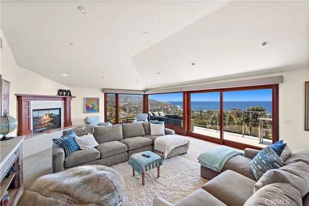 Fireplace, Interior, Living room, Recessed Lighting, Water