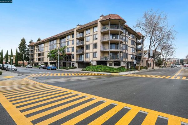 Exterior, Facade, Condo Building