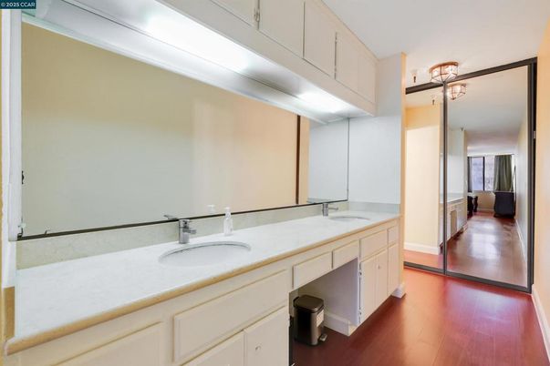 Bathroom, Dual Sink Vanities, Interior, Wood Texture Flooring