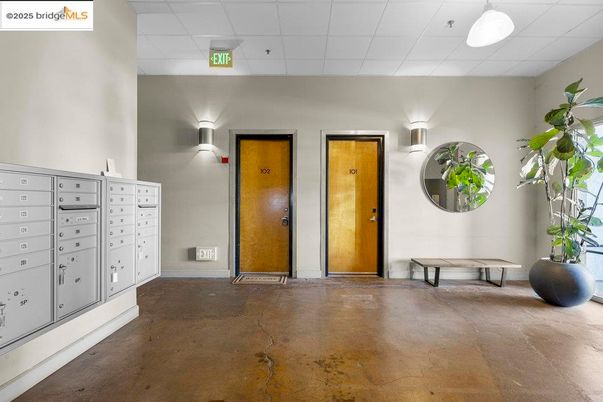 Elevator, Interior