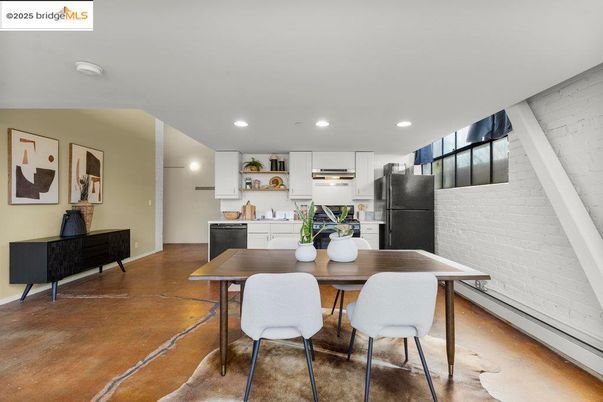 Dining room, Interior, Kitchen, Recessed Lighting