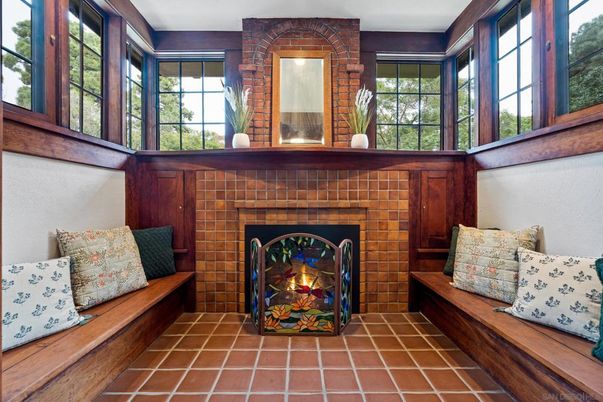 Fireplace, Interior
