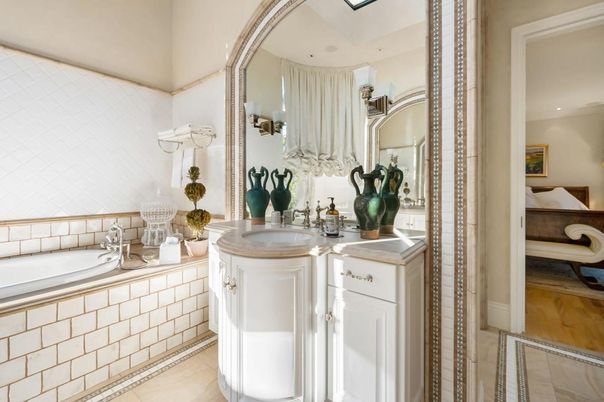 Bathroom, Interior, Recessed Lighting, Wood Texture Flooring