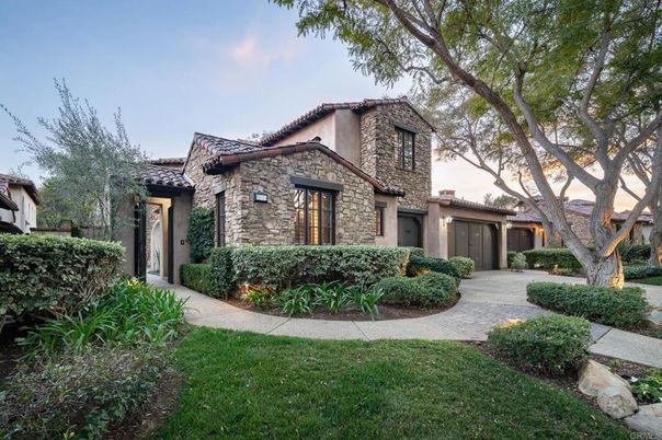 Backyard, Exterior, Facade, Mediterranean