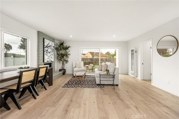 Dining room, Interior, Living room, Recessed Lighting, Wood Texture Flooring