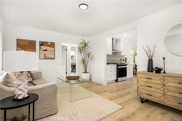 Interior, Kitchen, Living room, Recessed Lighting, Wood Texture Flooring