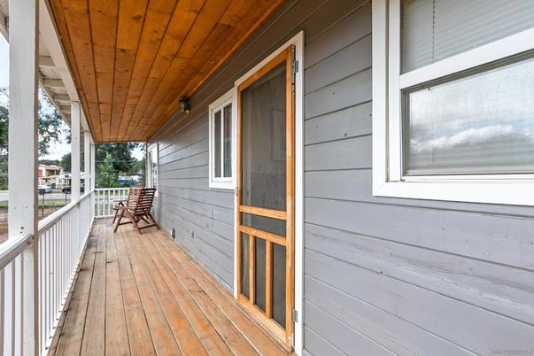 Exterior, Wood Texture Flooring