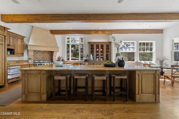 Dining room, Interior, Kitchen, Recessed Lighting, Wooden Beams, Wood Texture Flooring