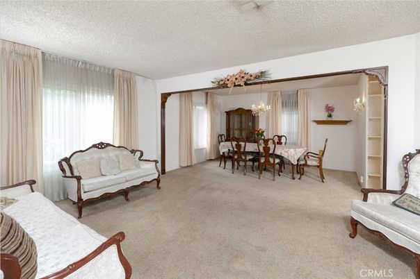Chandelier, Dining room, Interior