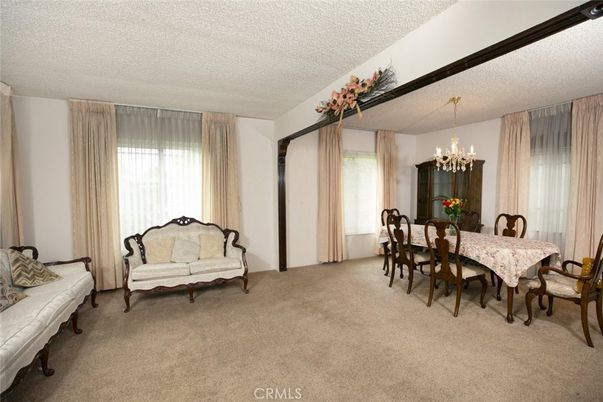 Chandelier, Dining room, Interior