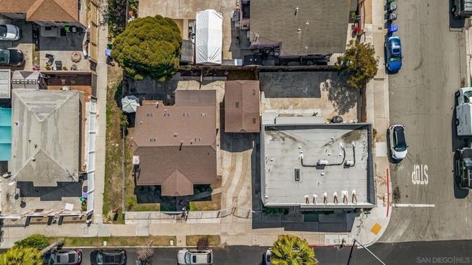 Exterior, Drone