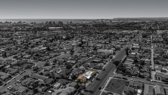 Exterior, Drone