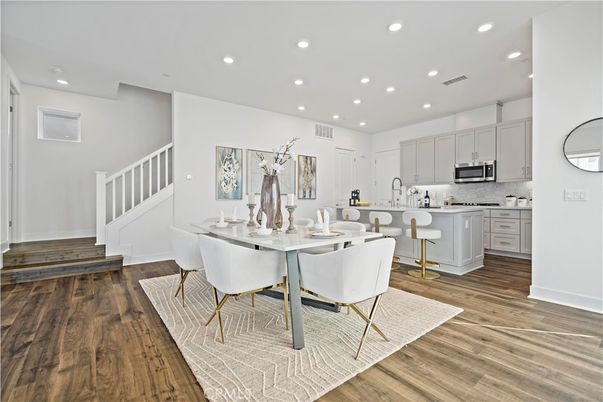 Dining room, Interior, Kitchen, Recessed Lighting, Wood Texture Flooring