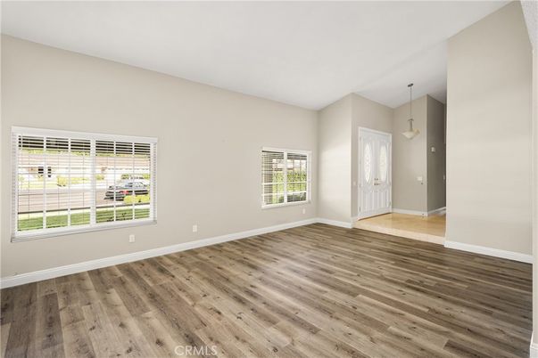 Empty room, Interior, Pendant Lights, Wood Texture Flooring