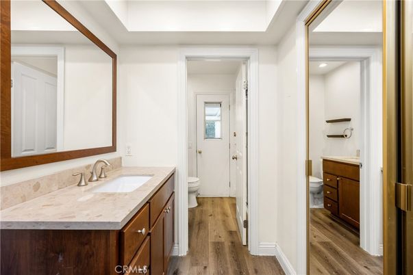Bathroom, Interior, Recessed Lighting, Wood Texture Flooring