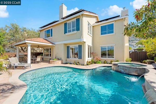 Exterior, Pool, Solar Panels