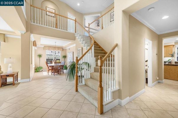Chandelier, Dining room, Interior, Recessed Lighting