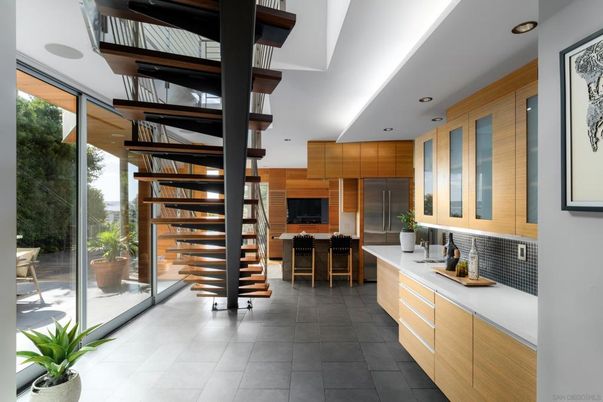 Dining room, Interior, Kitchen, Recessed Lighting, Stainless Steel Appliances