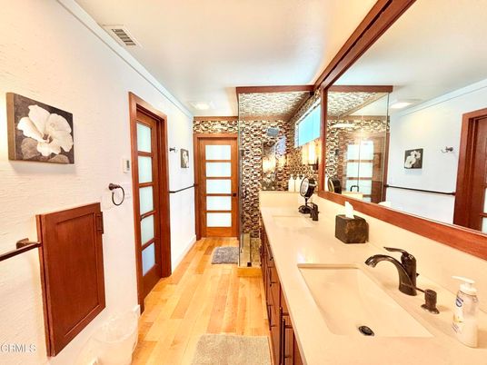 Bathroom, Dual Sink Vanities, Interior, Wood Texture Flooring