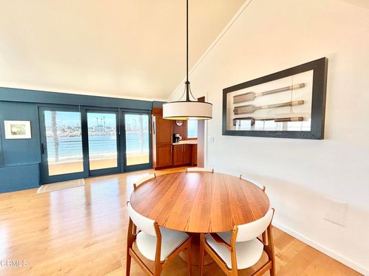 Dining room, Interior, Pendant Lights, Water, Wood Texture Flooring