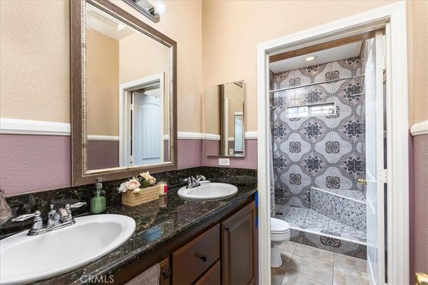 Bathroom, Dual Sink Vanities, Glass Shower, Interior