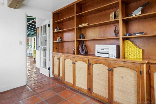 Interior, Wooden Beams