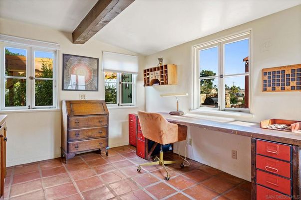 Home Office, Interior, Wooden Beams