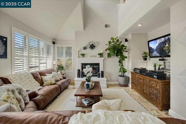 Fireplace, Interior, Living room, Recessed Lighting