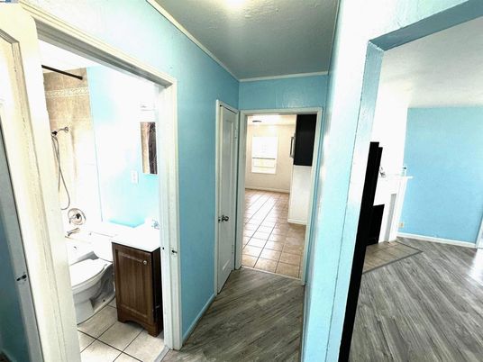 Bathroom, Interior, Wood Texture Flooring